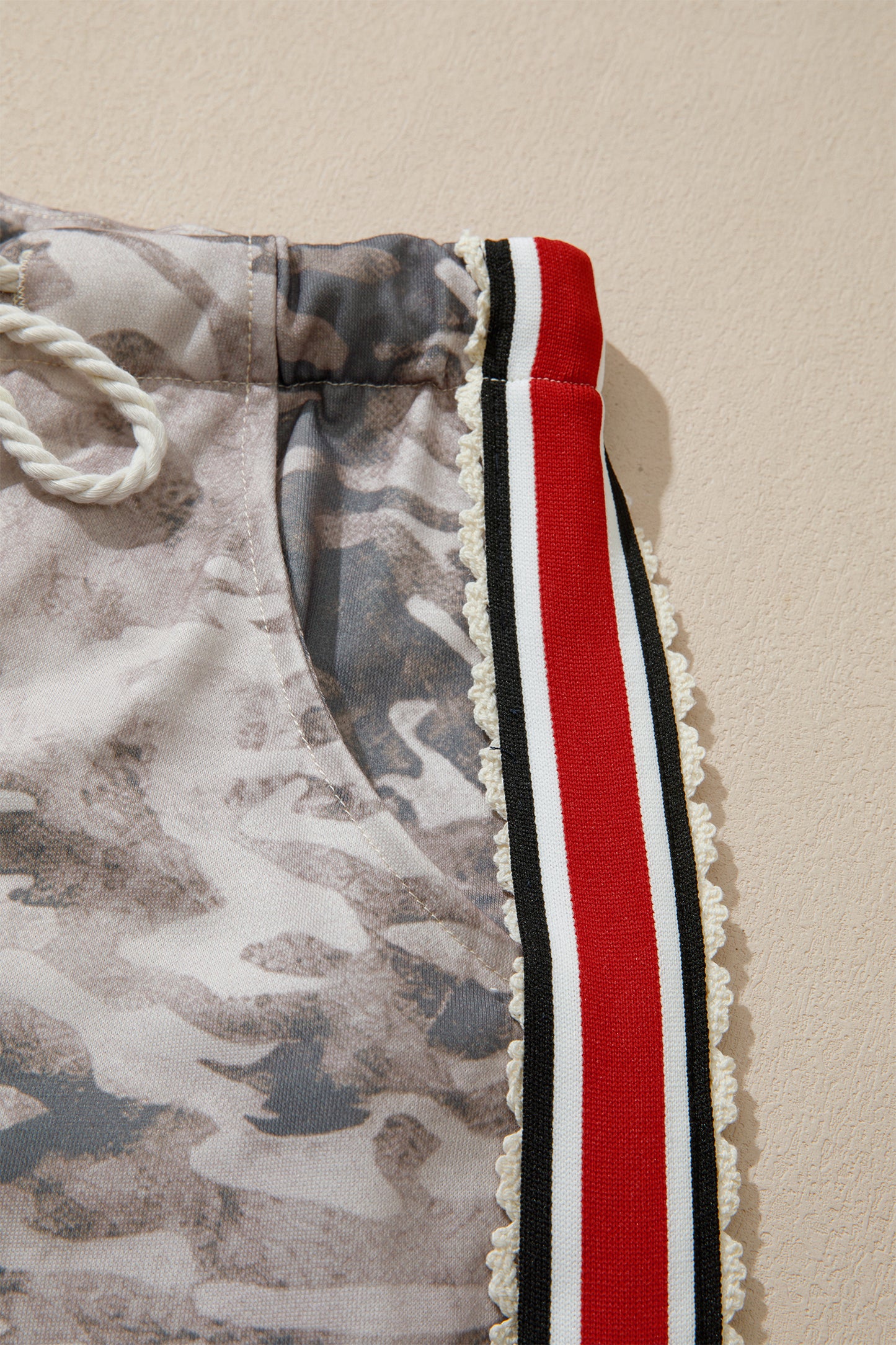 Green Camouflage Print Striped Side Panel Patchwork Drawstring Pants