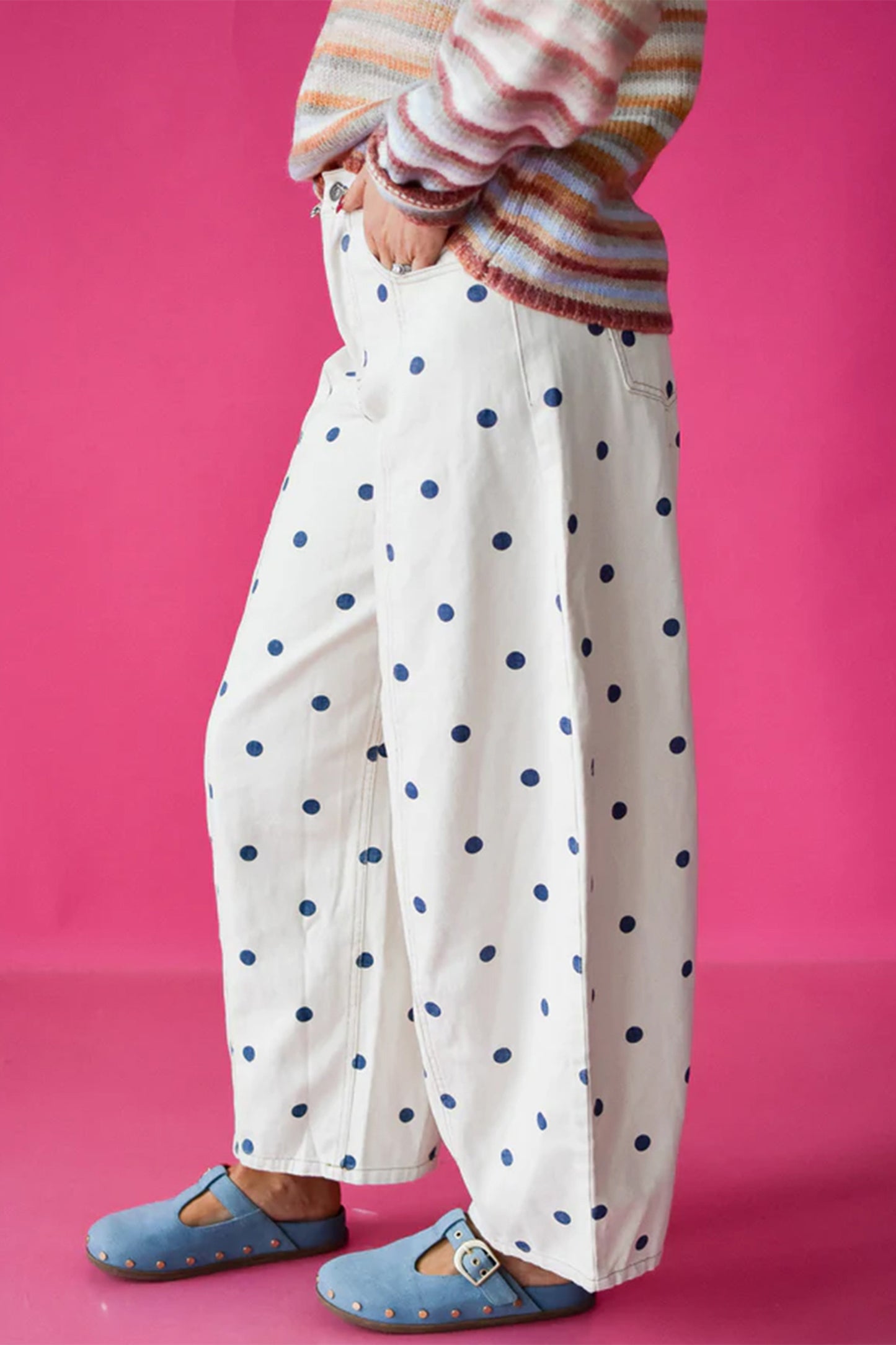 Brown Tailored Seam Polka Dot Print Barrel Casual Jeans