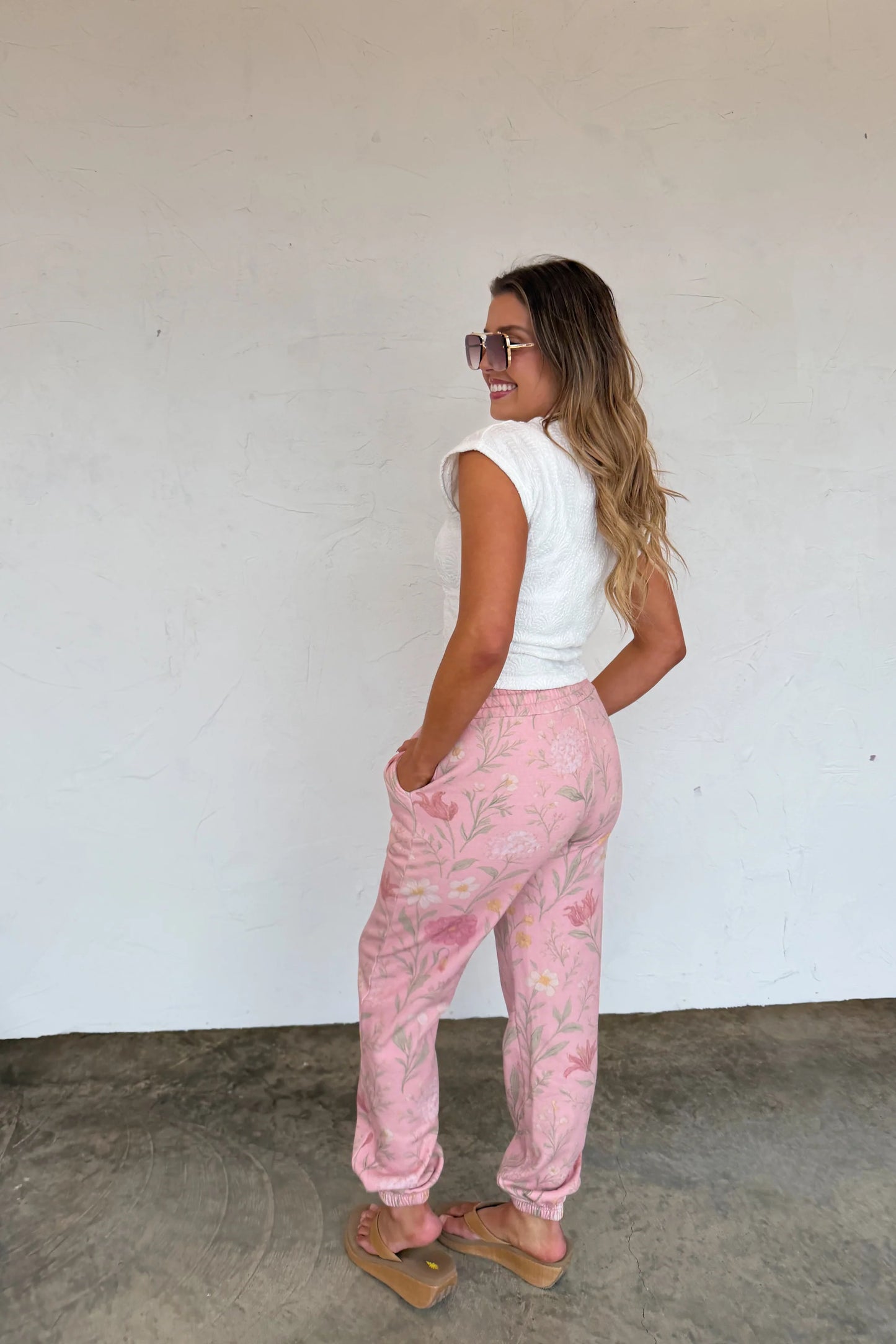 FLORAL JOGGERS