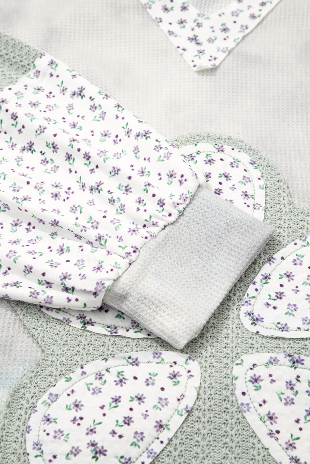 Green Floral Textured Colorblock Patchwork Lantern Sleeve Hooded Top