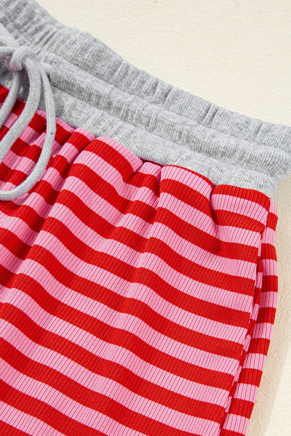 Red Striped Drop Shoulder Baggy Pullover and Shorts Casual Set