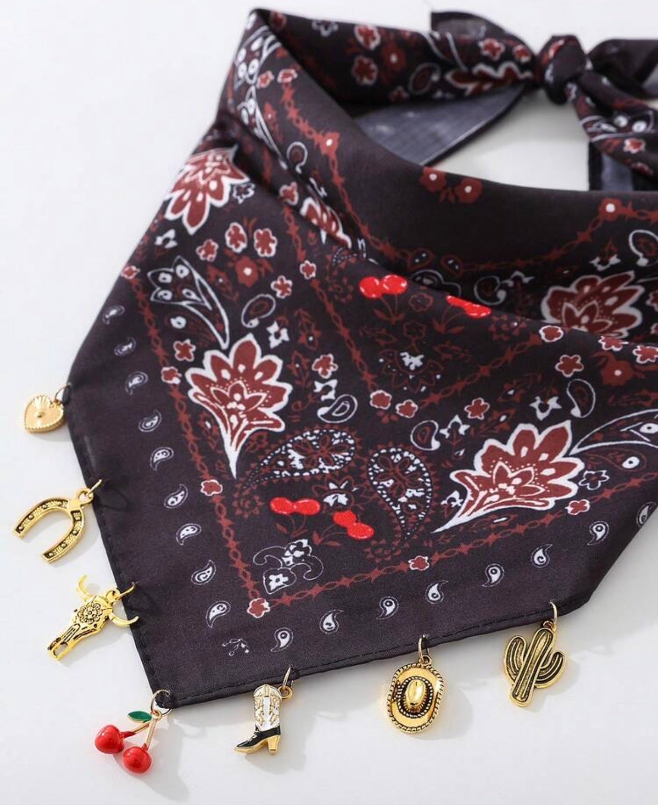 CHARM BANDANNA