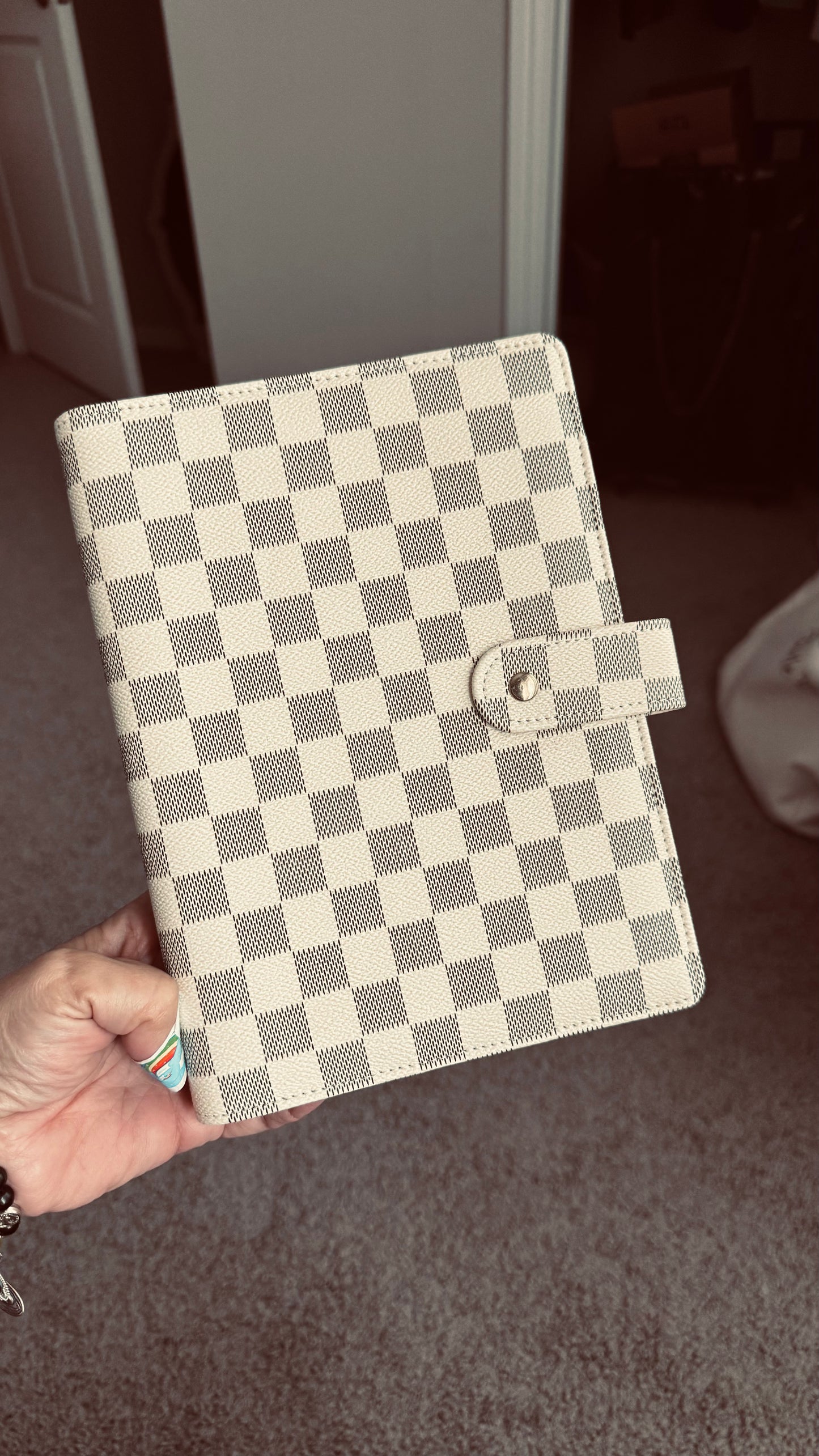 Checkered Blinders