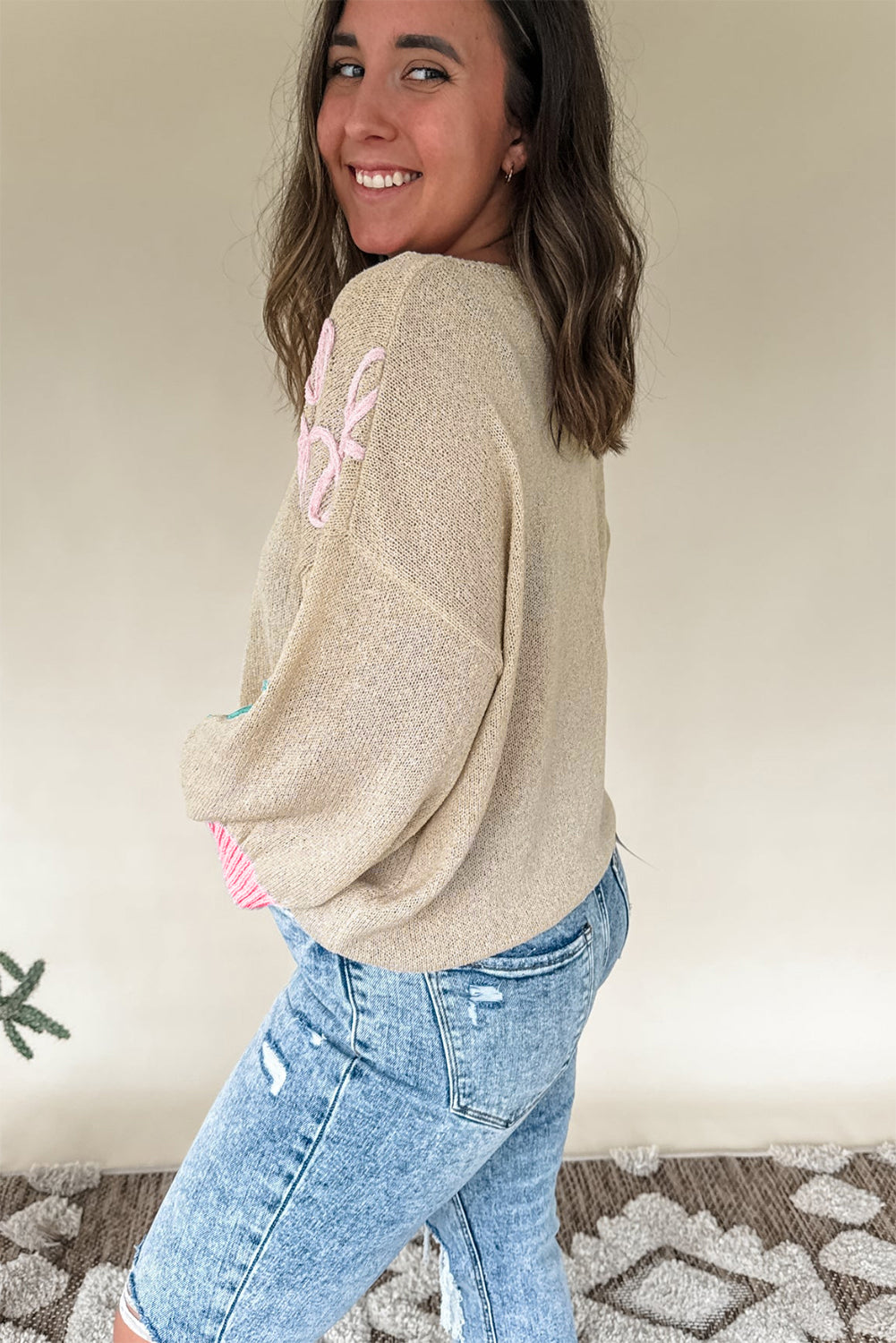 Jet Stream Contrast Flower Detail Colorblock Cuffed Loose Sweater