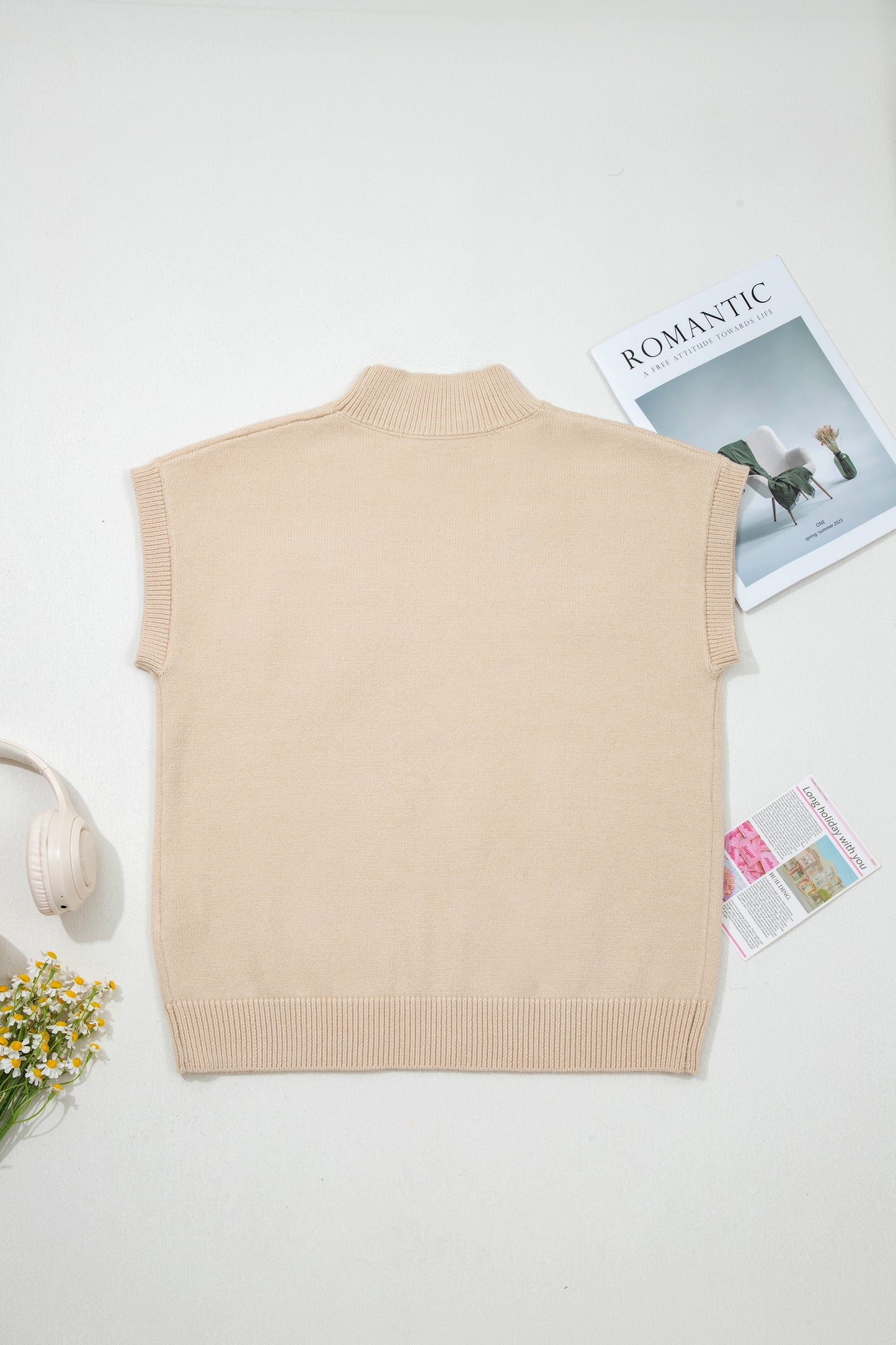 Bright Corded Horseshoes Ribbed Trim Mock Neck Short Sleeve Sweater