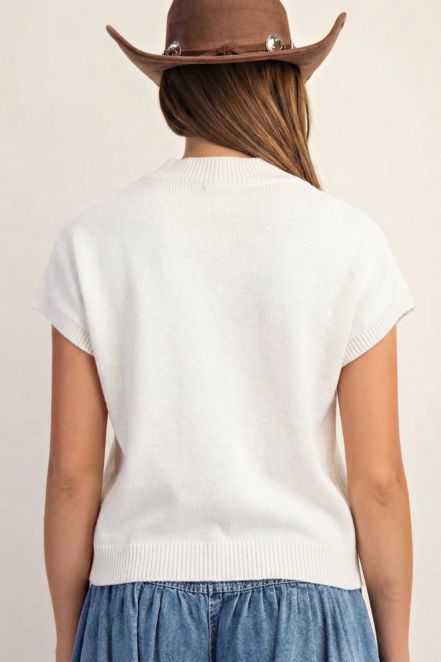 Bright Corded Horseshoes Ribbed Trim Mock Neck Short Sleeve Sweater