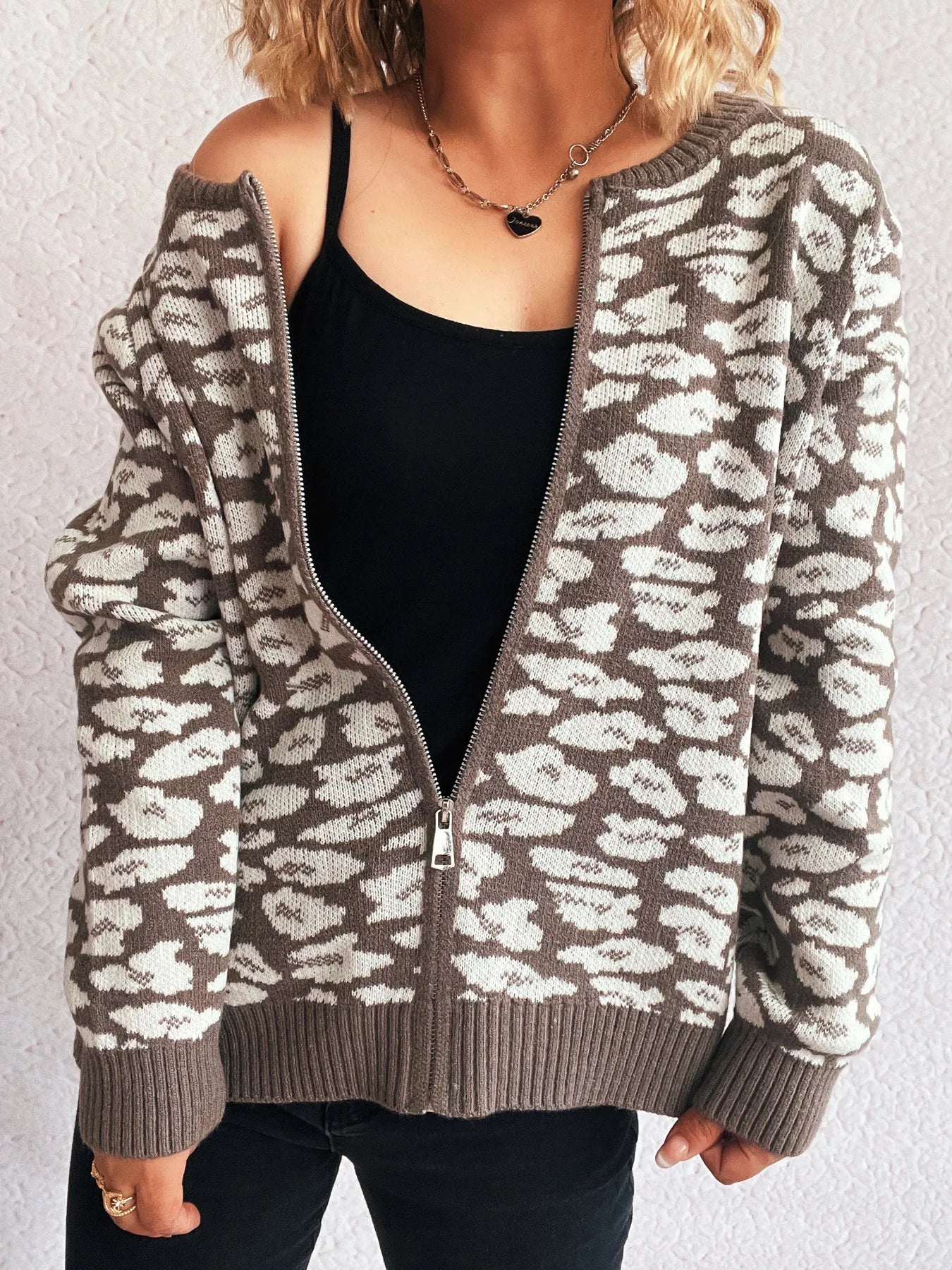 c1f0240dba4740b9b7d68379044da9b4-Max-Origin