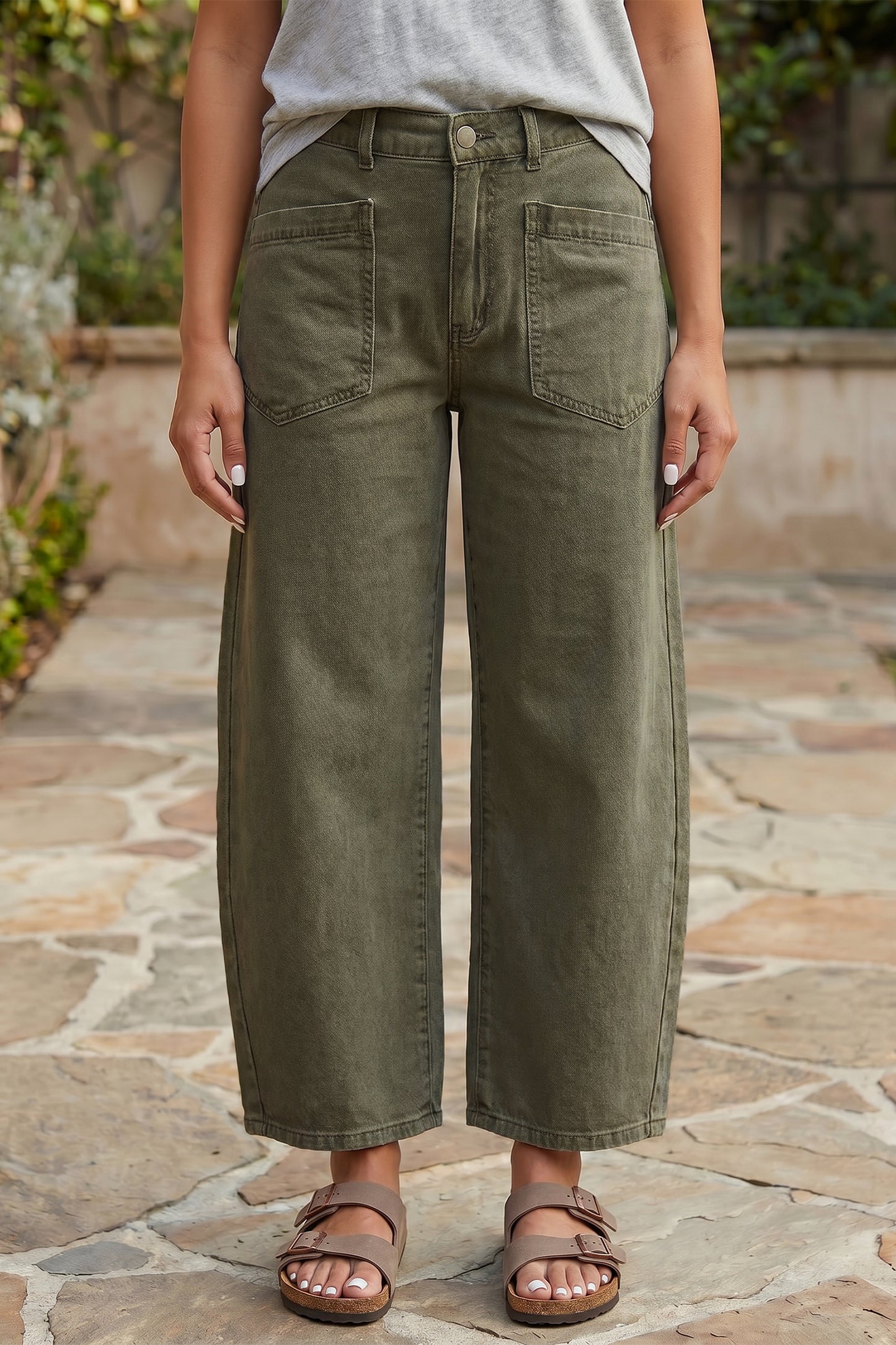 Beau Blue Solid Color Square Patch Pocket Ankle-length Barrel Jeans